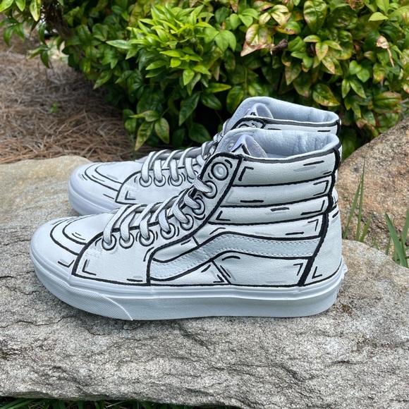 VANS HI TOP COMIC BLACK AND WHITE CUSTOMS - Picture 5 of 6